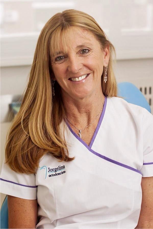 Dra. Jorgelina - Especialista en Odontología